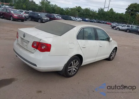 2006 Volkswagen Jetta 2.5 из США, поврежденный, VIN 3VWRF71KX6M680684